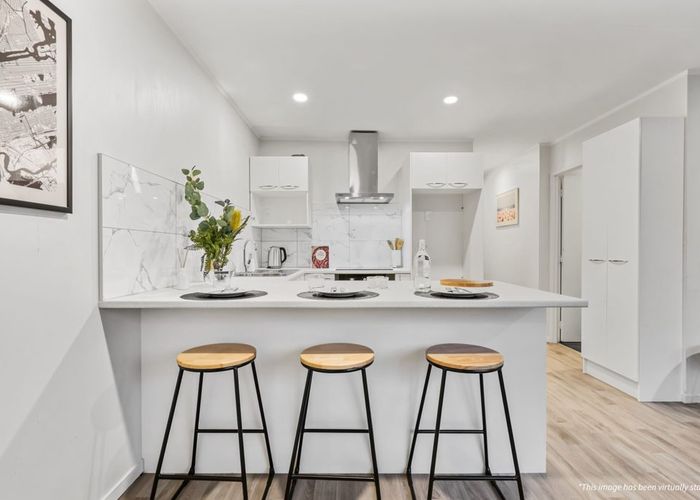  at 2/31 Bowater Place, Manurewa, Manukau City, Auckland