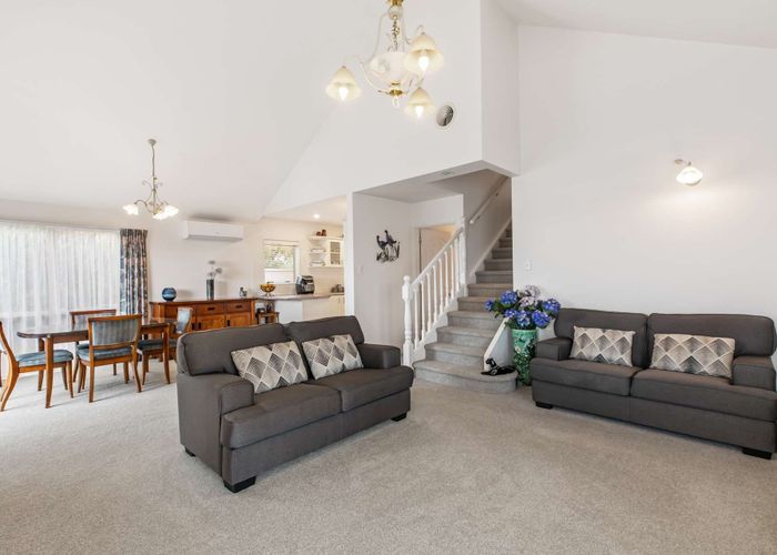  at 120 Awaroa road, Sunnyvale, Waitakere City, Auckland