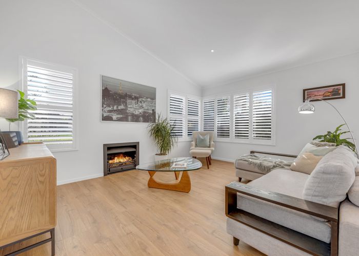  at 123 Pine Harbour Parade, Beachlands, Auckland