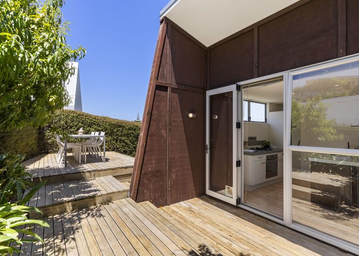  at 11 Shirley Road, Grey Lynn, Auckland
