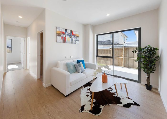  at 3 Carrygawley Road, Flat Bush, Auckland