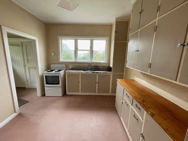  at 66 Norton Park Avenue, Fairfield, Lower Hutt, Wellington