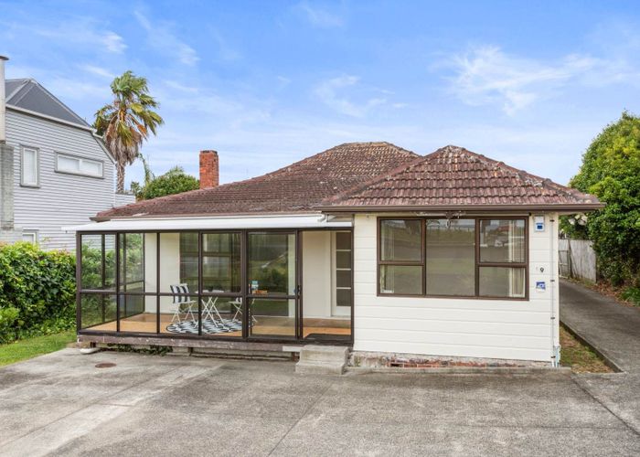  at 9 Tatau Way, Te Atatu Peninsula, Waitakere City, Auckland