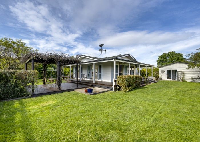  at 99 Raupare Road, Twyford