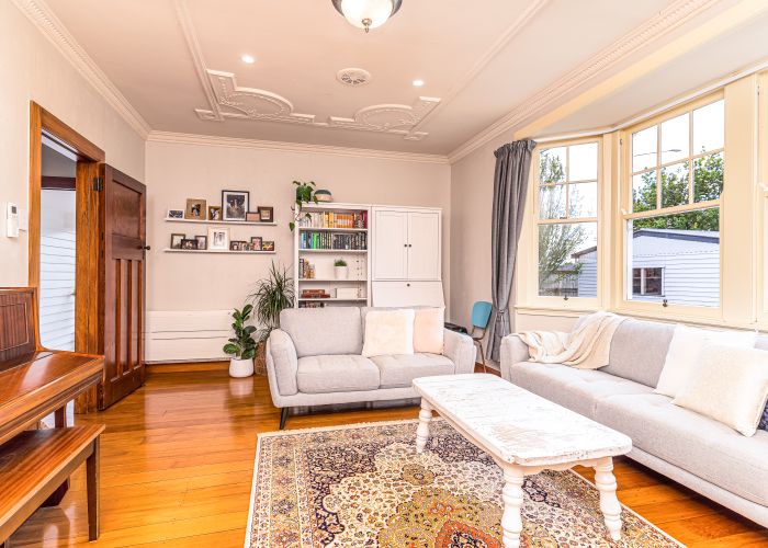  at 76 Summerhill Drive, Fitzherbert, Palmerston North