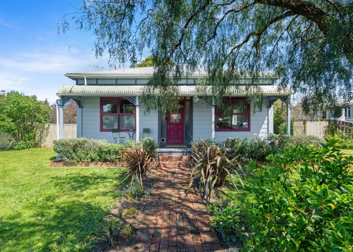  at 29 Oxford Street, Lansdowne, Masterton