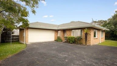  at 16A Himikera Avenue, Avondale, Auckland