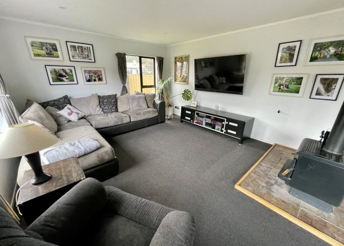  at 53 Parkway, Wainuiomata, Lower Hutt, Wellington