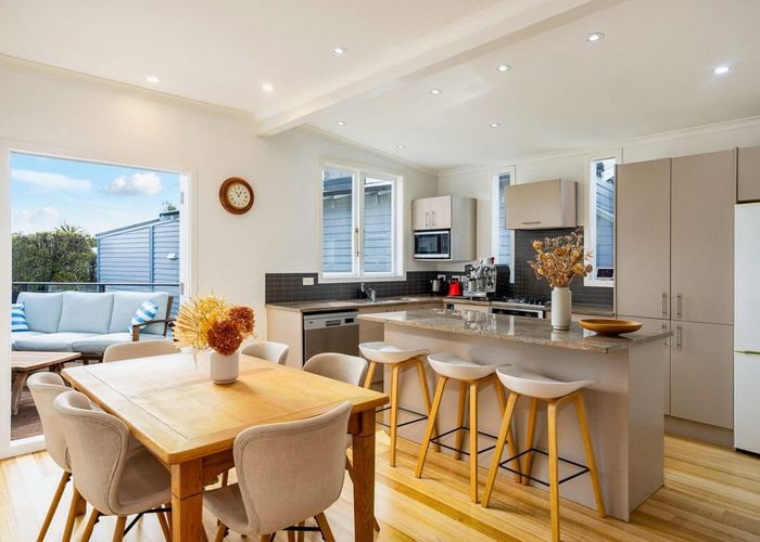  at 85 Alberton Avenue, Mount Albert, Auckland