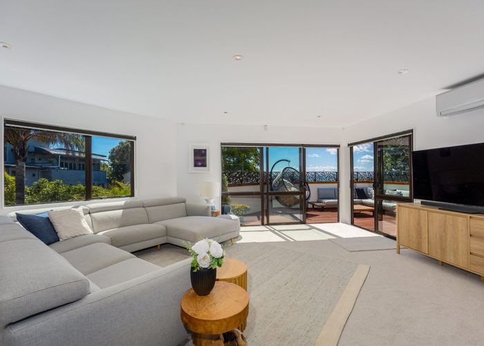  at 26 Arran Road, Browns Bay, North Shore City, Auckland