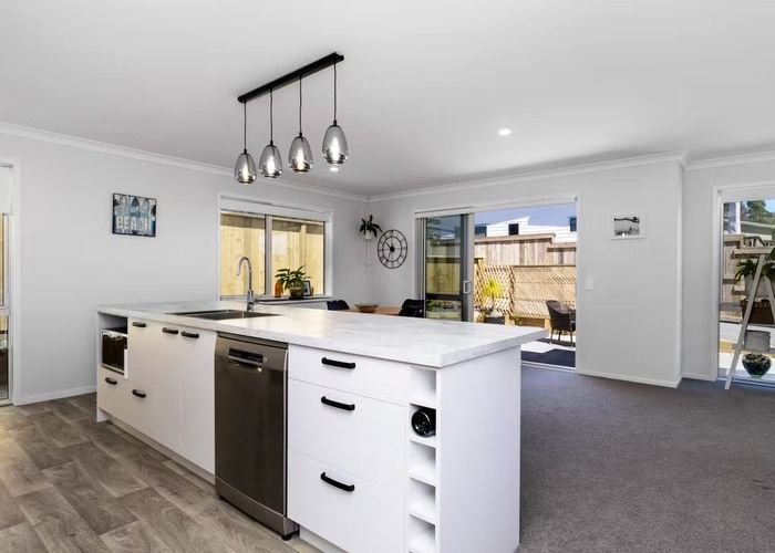  at 9 Anatere Rise, Athenree, Waihi Beach