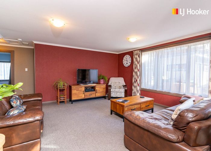  at 11 Taylor Street, Brighton, Dunedin