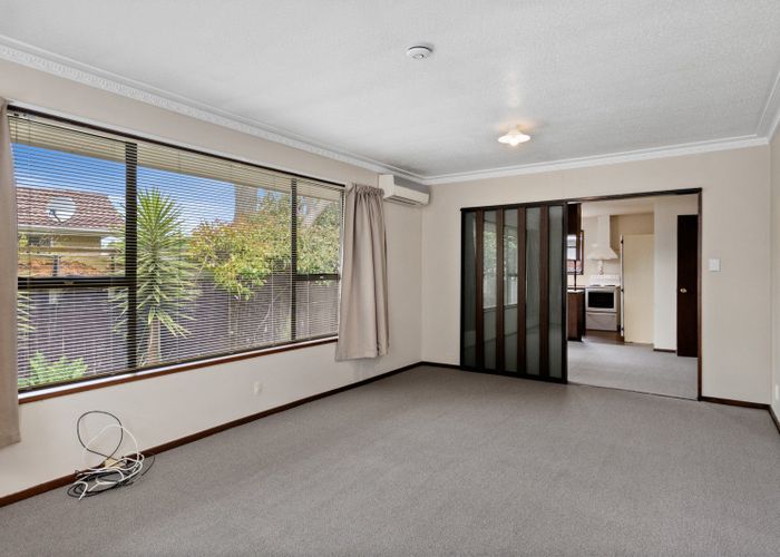  at 2/77 Glenmore Avenue, Casebrook, Christchurch City, Canterbury