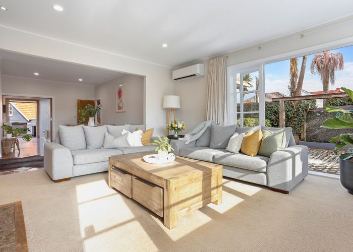 at 132 Meadowbank Road, Meadowbank, Auckland