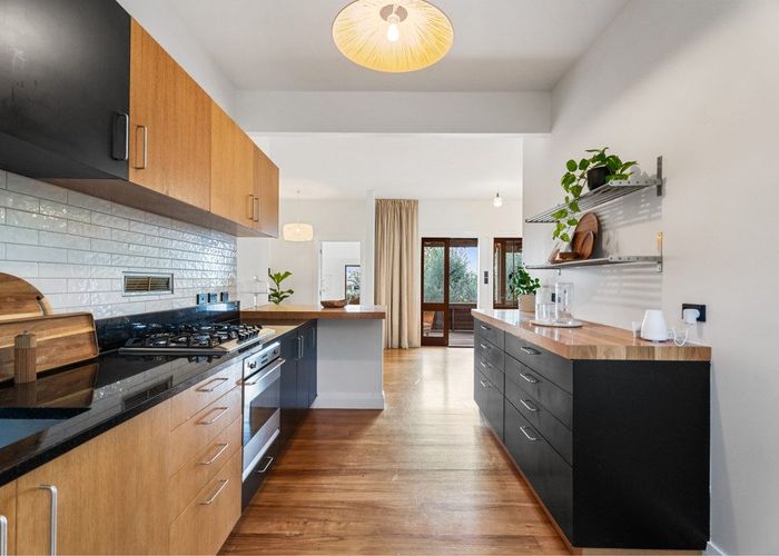  at 39 Onslow Road, Mount Eden, Auckland City, Auckland