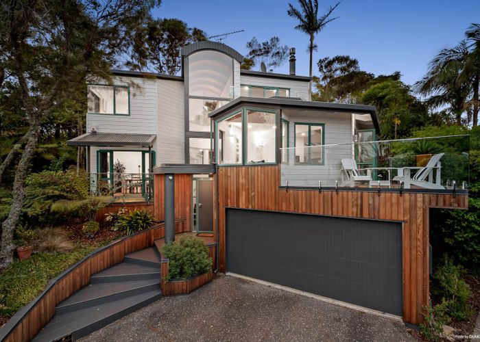  at 104 Takahe Road, Titirangi, Auckland