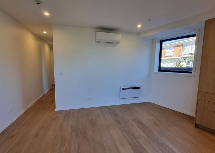  at 107/2 Finch Street, Morningside, Auckland City, Auckland