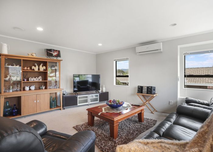  at 9 Meynell Court, Glen Eden, Auckland