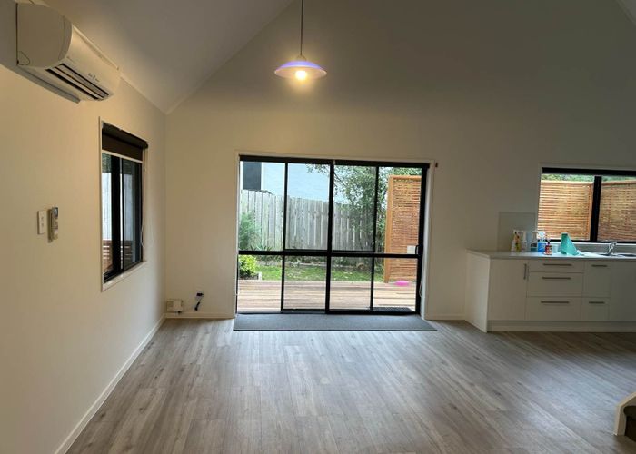  at 2/74 Whitford Road, Howick, Manukau City, Auckland