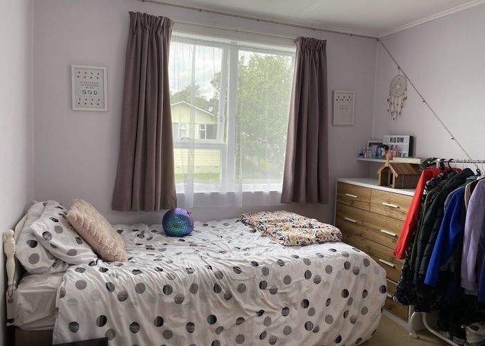  at 31 Speargrass Gr, Timberlea, Upper Hutt, Wellington