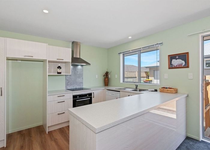  at 1/166 Palmers Road, New Brighton, Christchurch