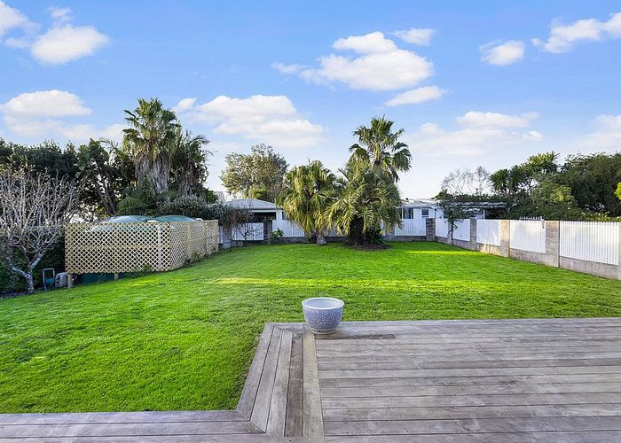  at 5 Pohutukawa Road, Beachlands, Auckland