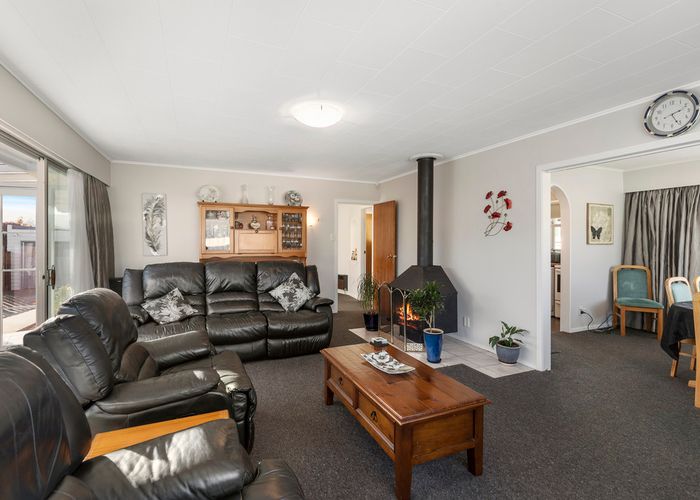  at 11 Tanekaha Street, Stokes Valley, Lower Hutt