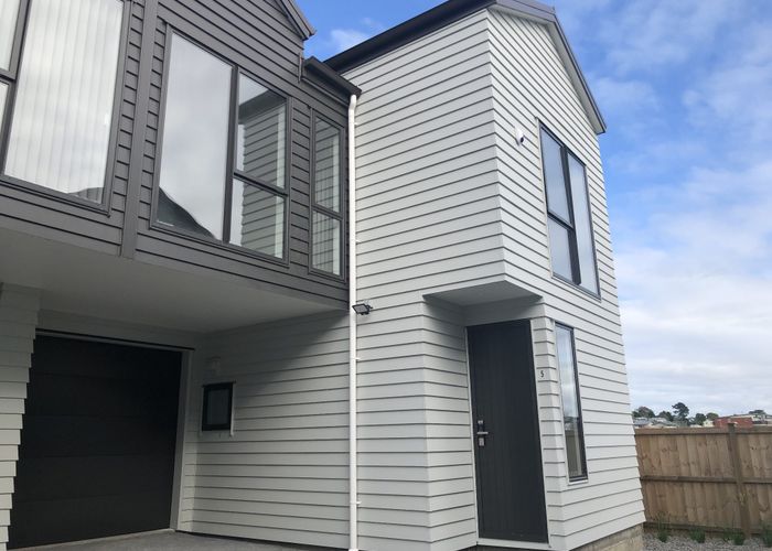  at 5/21 Akoranga Dr, Northcote, North Shore City, Auckland