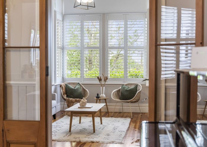  at 25 Mountain View Road, Morningside, Auckland