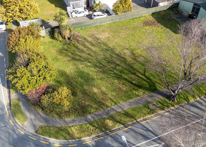  at 391 Main North Road, Redwood, Christchurch City, Canterbury