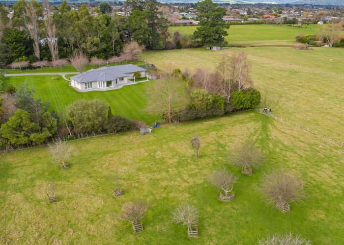  at 137 Kent Street, Carterton