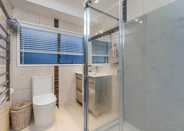  at 46 Banyan Drive, Totara Heights, Auckland