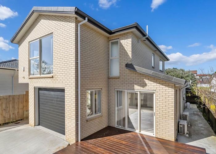  at 97A Everglade Drive, Totara Heights, Auckland