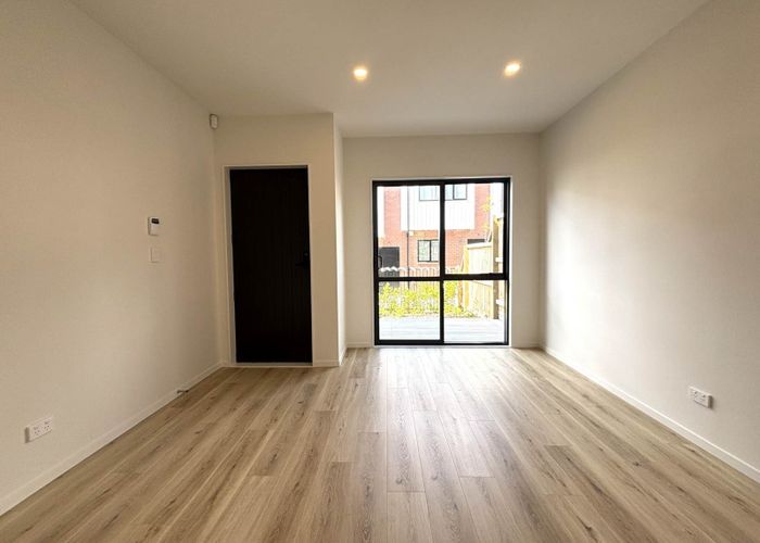  at 19 Paetai Lane, Te Atatu Peninsula, Waitakere City, Auckland