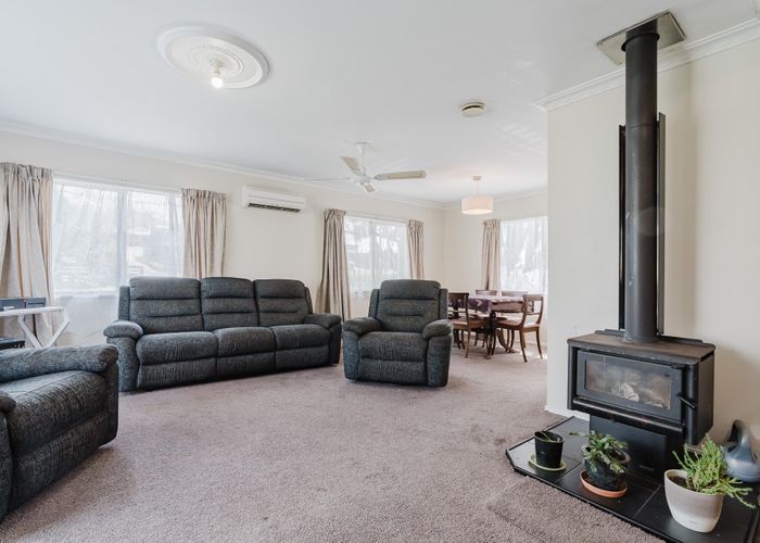  at 19 Hall Street, Kihikihi, Waipa, Waikato