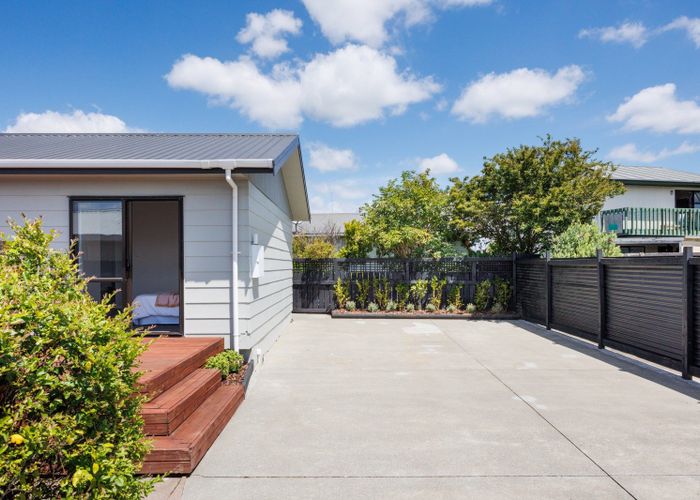  at 33A Tiller Close, Kelvin Grove, Palmerston North
