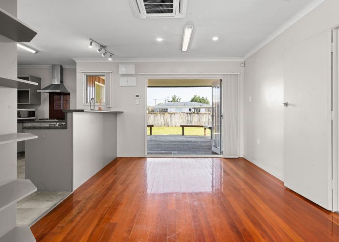  at 3 Thornton Place, Melville, Hamilton, Waikato