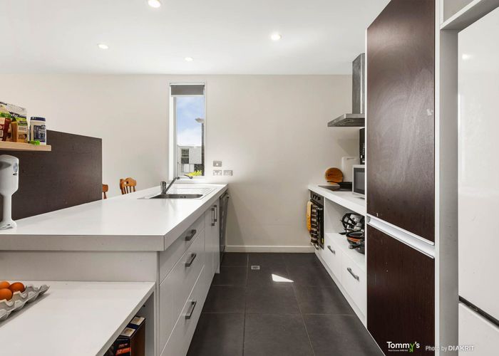  at 24/120 Rintoul Street, Newtown, Wellington