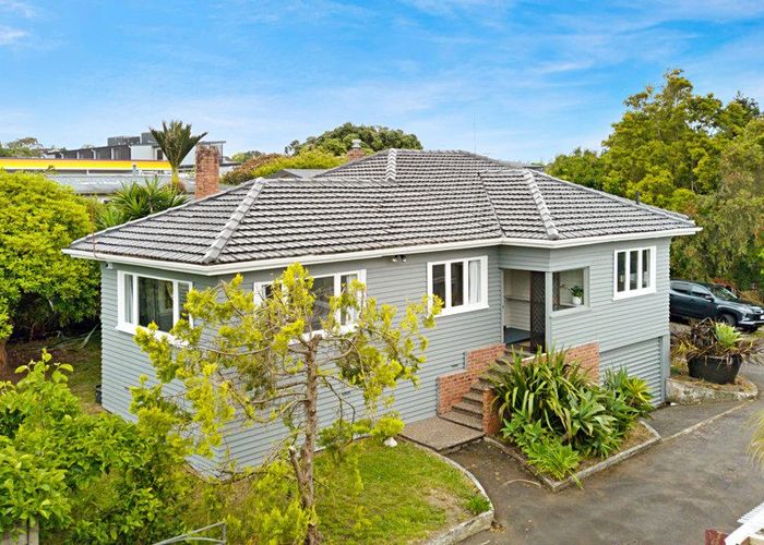  at 4149 Great North Road, Glen Eden, Auckland