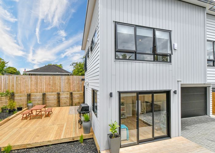  at 32E Albrecht Avenue, Mount Roskill, Auckland