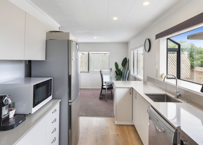  at 64 Effingham Street, North New Brighton, Christchurch City, Canterbury