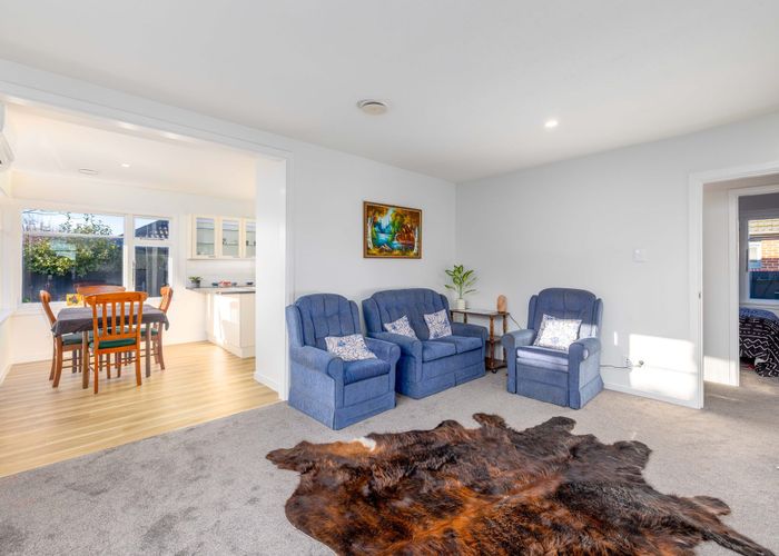  at 1/76 Gilberthorpes Road, Hei Hei, Christchurch