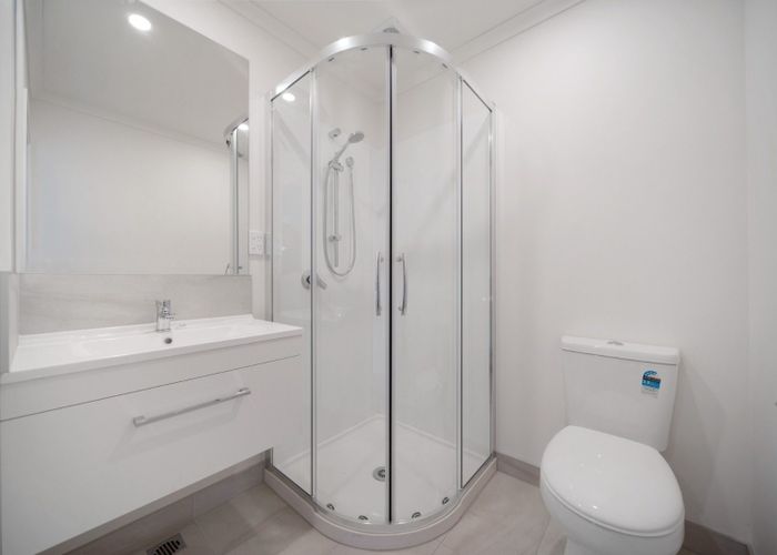  at 5A Settlement Rd, Papakura, Papakura, Auckland