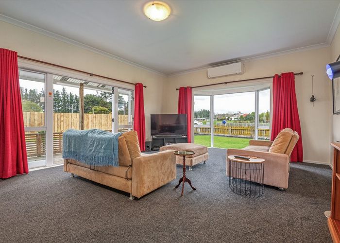  at 20 Hastings Street, Halcombe, Feilding