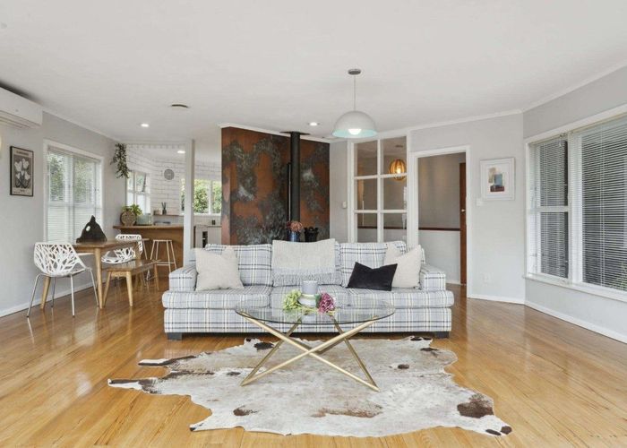  at 97 Wallace Road, Mangere Bridge, Manukau City, Auckland