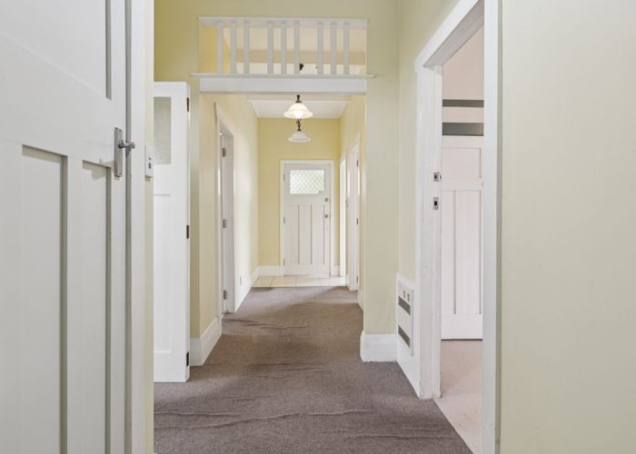  at 81 Hastie Ave, Mangere Bridge, Manukau City, Auckland