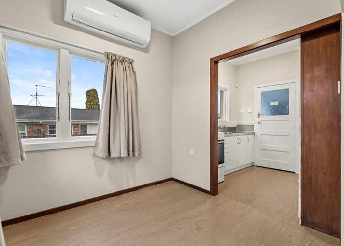  at 23 Railway Street West, Papakura, Papakura, Auckland