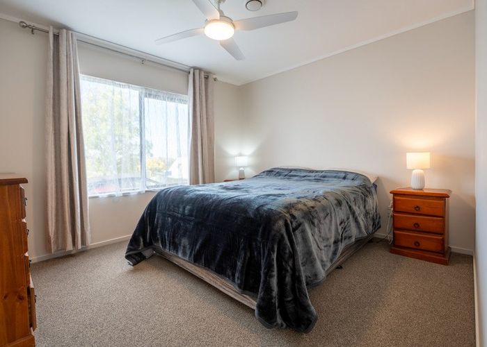  at 13B Madigan Place, Glendene, Waitakere City, Auckland