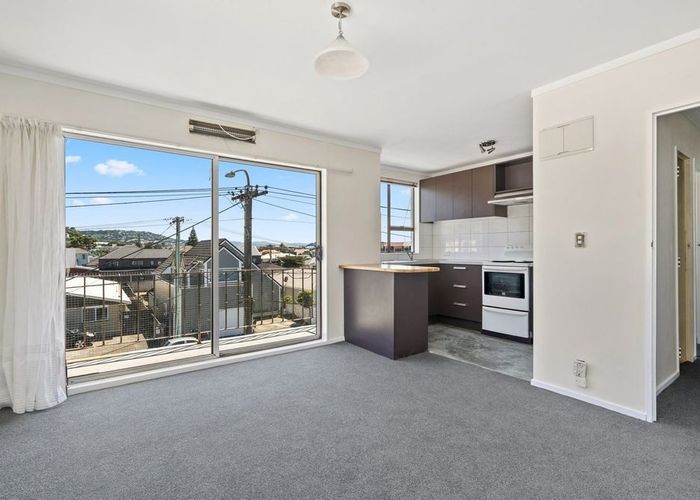  at 5/102 Lyall Parade, Lyall Bay, Wellington, Wellington