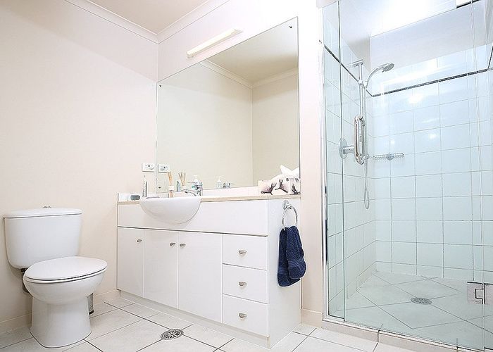  at 18 Provence Esplande, Te Atatu Peninsula, Waitakere City, Auckland